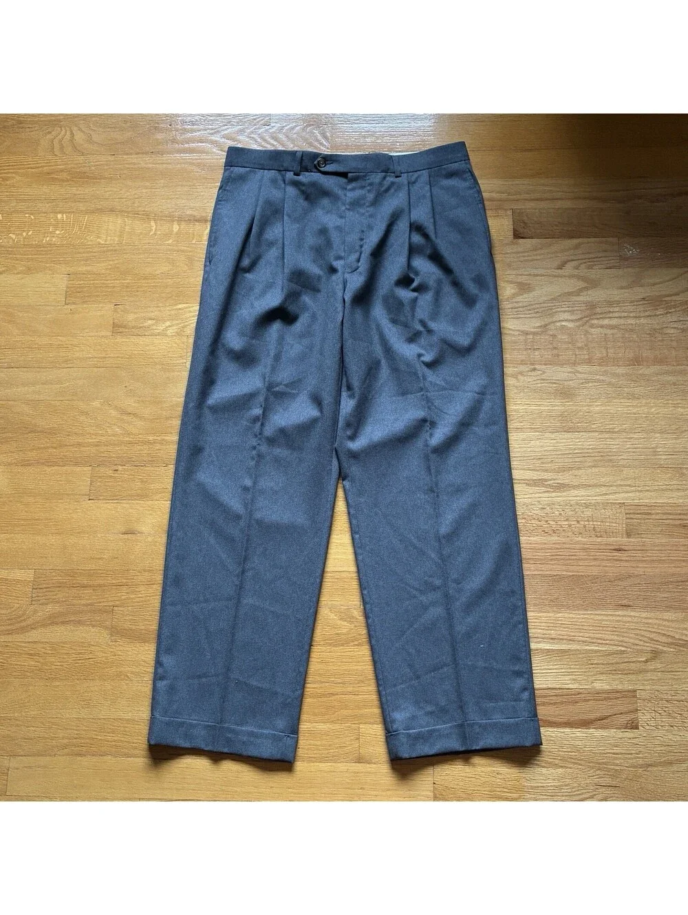 Lauren Ralph Lauren Total Comfort Gray Pleated Dress Pants Men’s 33x30